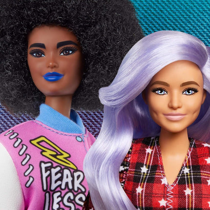 Barbie Fashionistas Doll Assortment – Diverse Fashion Dolls Celebrating Inclusivity (Styles May Vary) – FBR37
