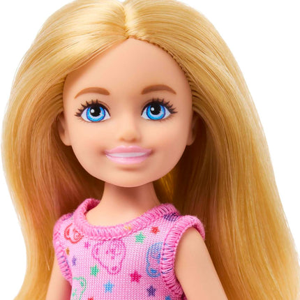 Barbie Chelsea You Can Be Toy Shop Playset – Blonde Doll with 20+ Accessories, Career Role-Play Toy Store Set – HNY59