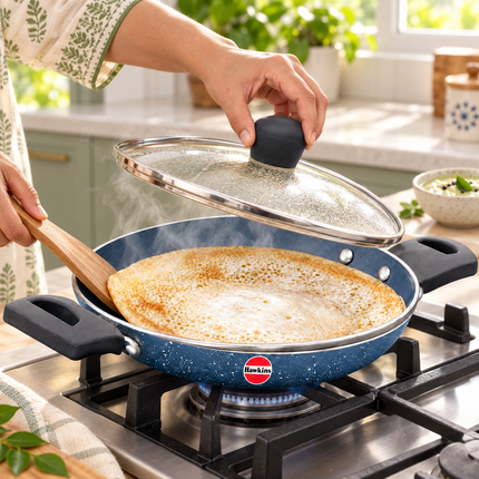 Hawkins Non Stick Appachatty 0.9L Mini Kadhai Granite Coated Pan + Glass Lid