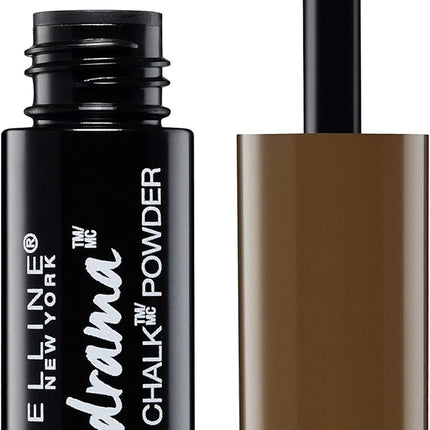 Maybelline Brow Drama Shaping Chalk Powder č.130 Tmavá blond sametový pudr na obočí pro přirozeně výrazné obočí s jemnými konturami