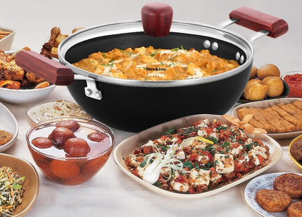Hawkins Futura 2.5 Litre Non Stick Deep Kadhai with Glass Lid