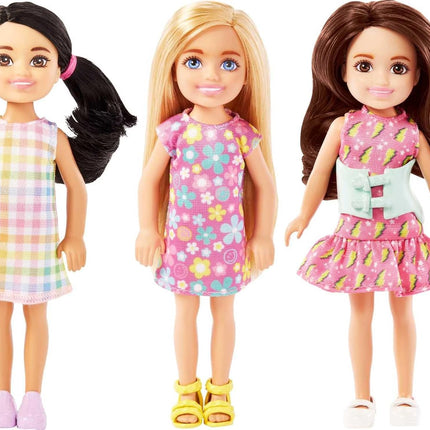 Barbie Chelsea & Friends Doll Assortment – 14 cm Mini Doll with Unique Outfits & Accessories (Styles May Vary) – DWJ33