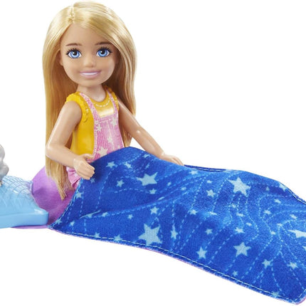 Barbie Fashion Doll with Accessories – Trendy Outfit, Signature Style for Creative Play & Storytelling – HDF77
