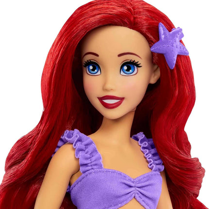 Barbie Fashionistas Doll with Accessories – Vibrant Modern Look with Unique Diverse Style – HMG49